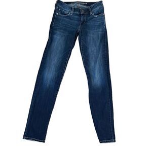 AEO skinny basic blue staple piece jeans